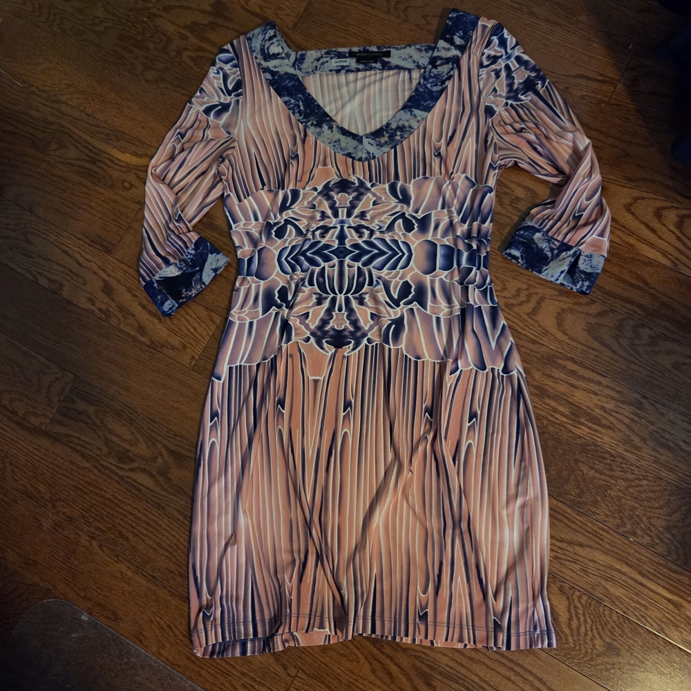 Pretty BCBGMaxAzria Pink and Navy Abstract dress - Picture 10 of 10